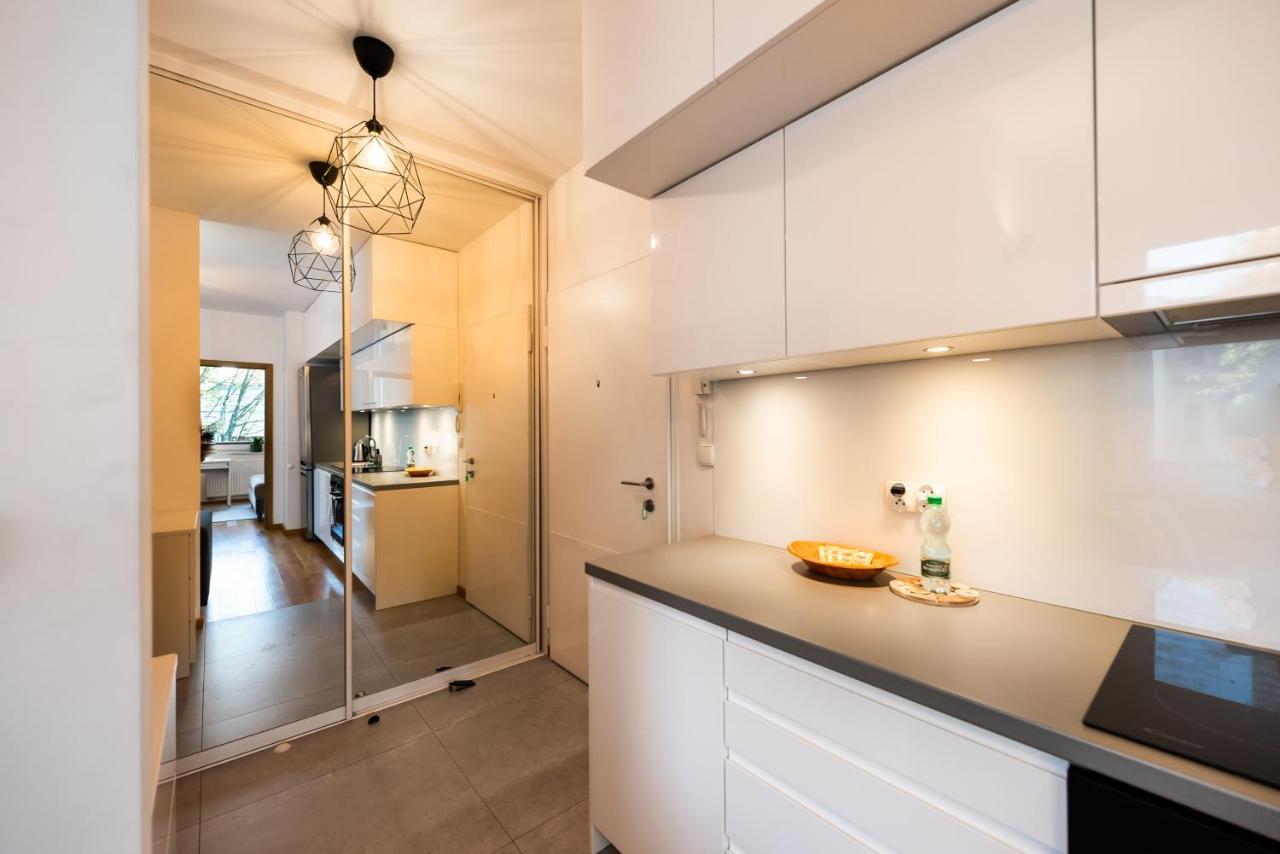 Jaktorowska Comfy Apartment Warszawa Eksteriør bilde
